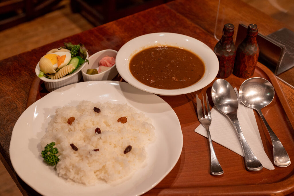 くぐつ草カレー